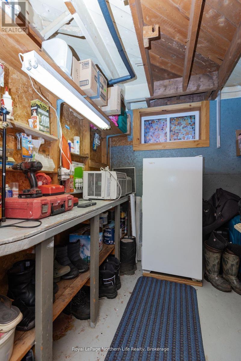 91 Oak Street, Unorganized Townships (Thorne), ON - Indoor