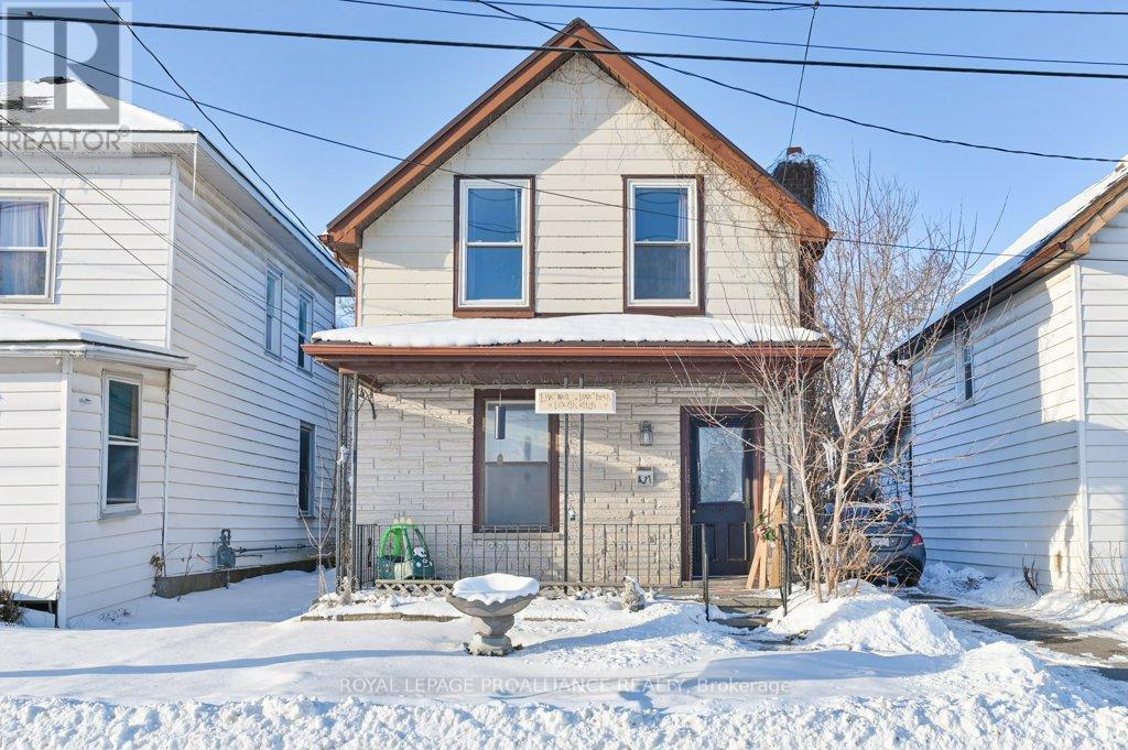 431 Main Street, Deseronto (Deseronto (Town)), ON - Outdoor