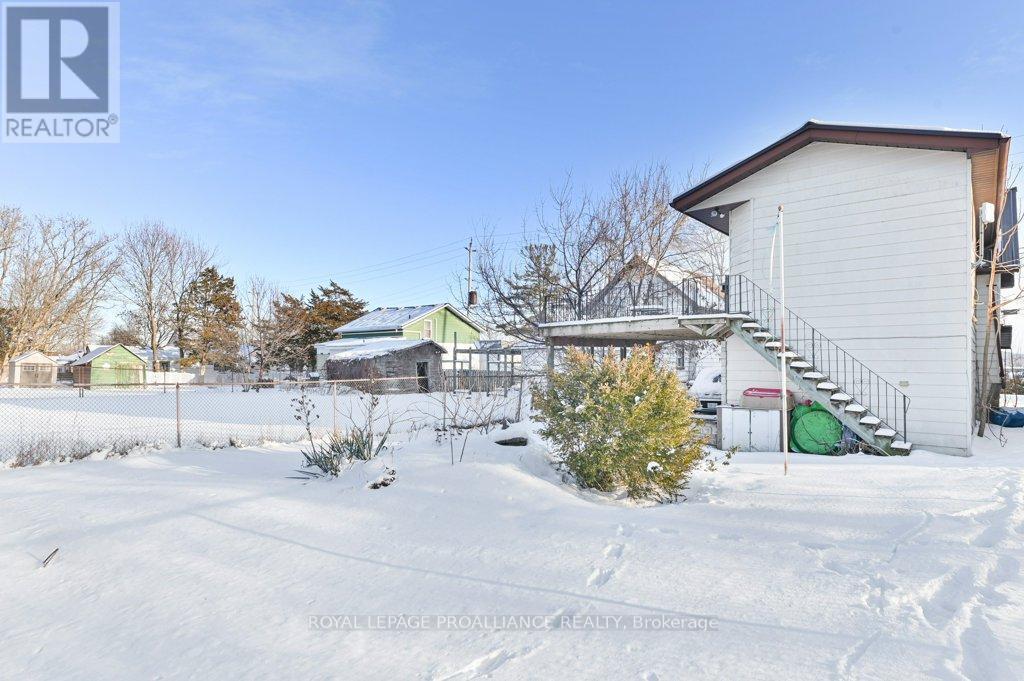 431 Main Street, Deseronto (Deseronto (Town)), ON - Outdoor