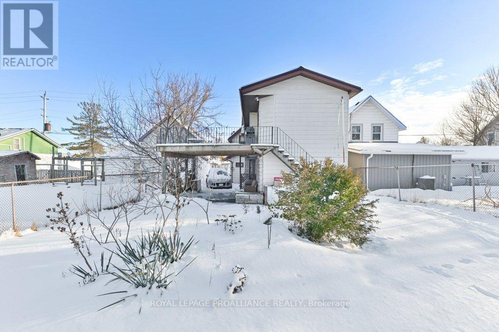 431 Main Street, Deseronto (Deseronto (Town)), ON - Outdoor