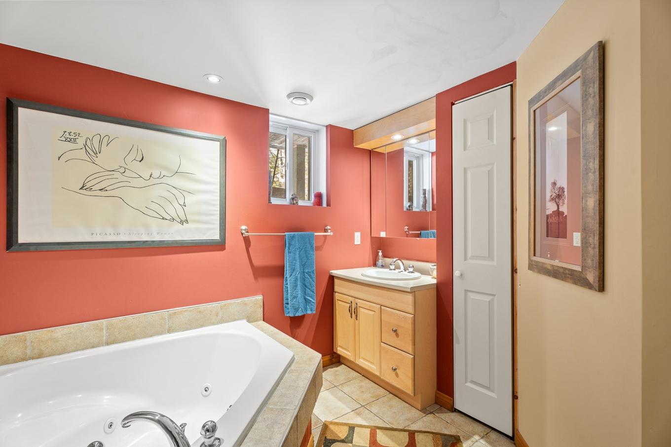 Salle de bains - 38 Imp. Denise, Lac-Supérieur, QC - Indoor Photo Showing Bathroom