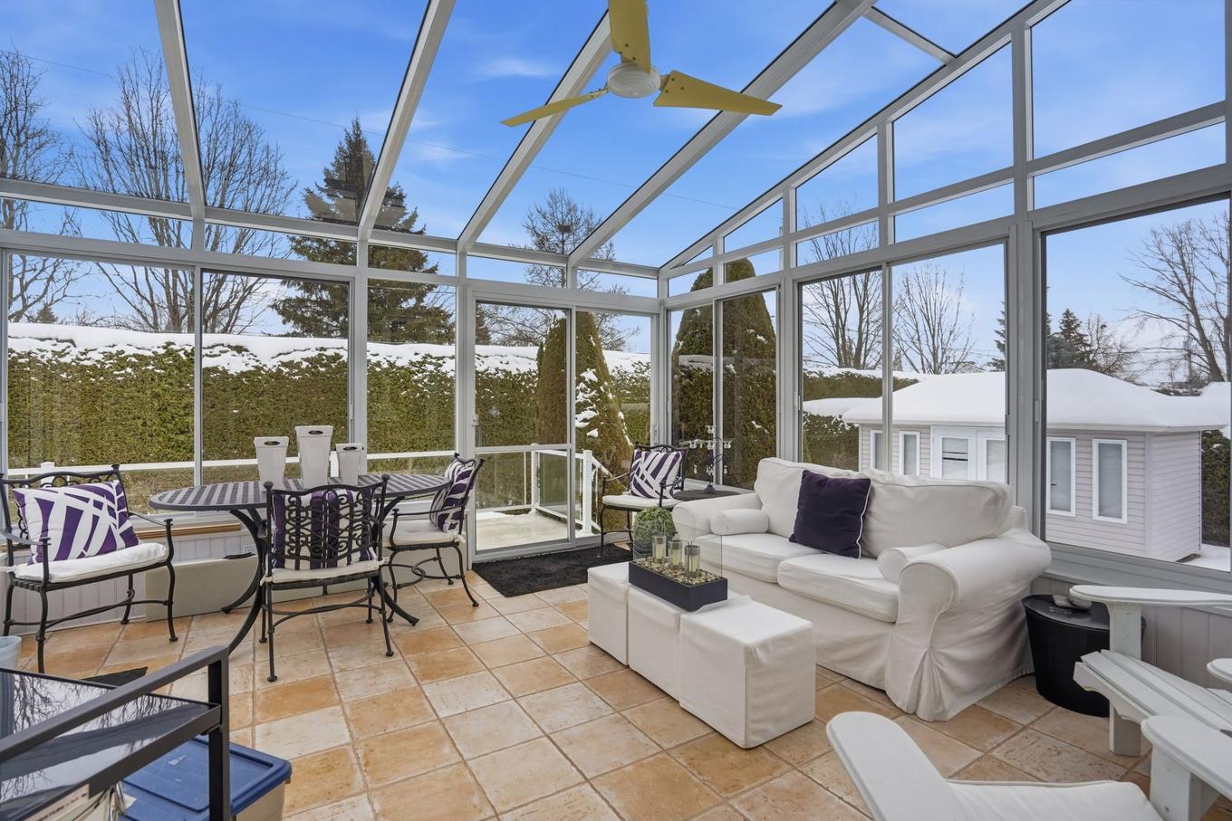 Solarium/Verrière - 320 Rue Brion, Saint-Amable, QC - Outdoor With Exterior