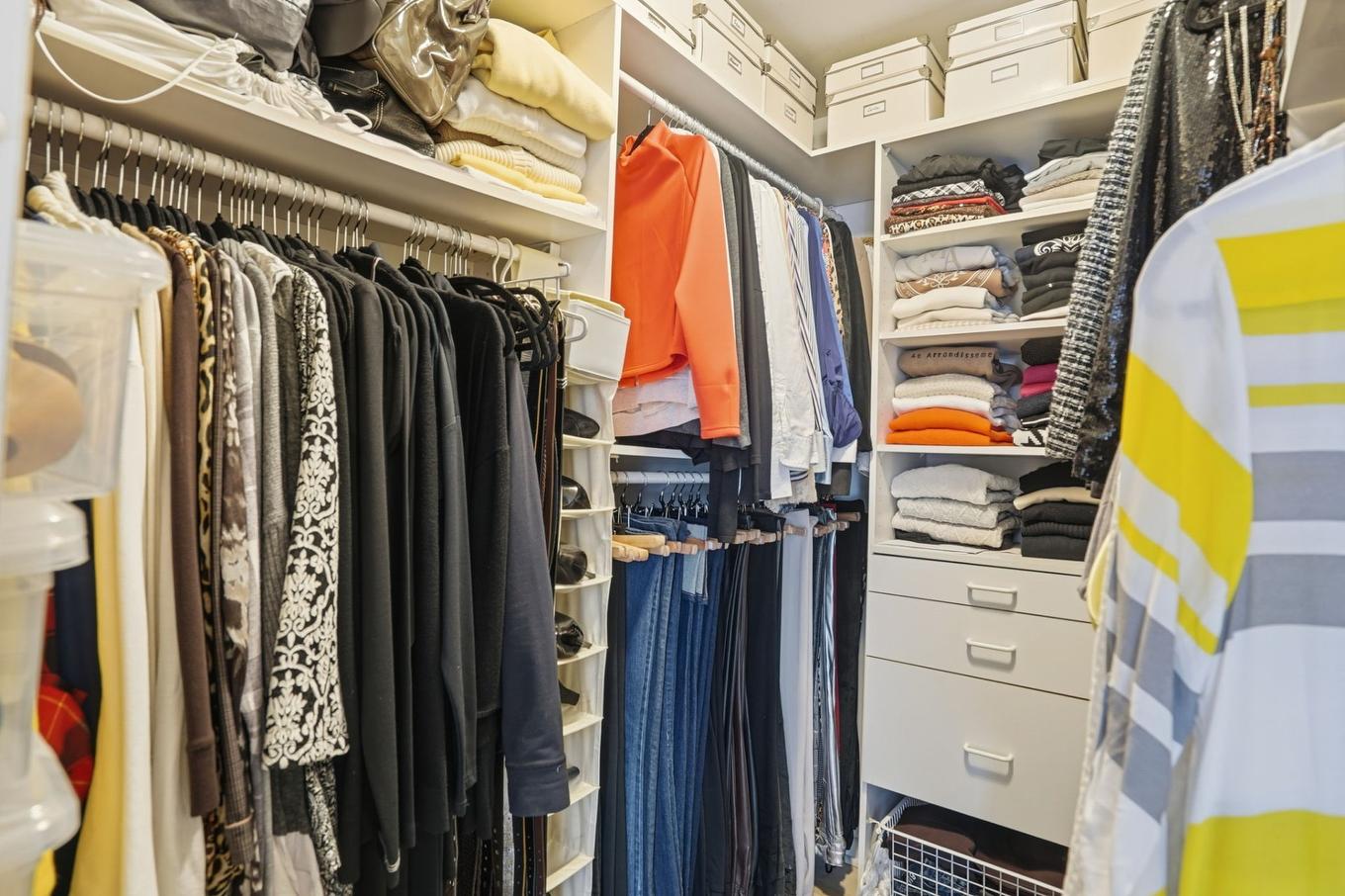 Penderie (Walk-in) - 320 Rue Brion, Saint-Amable, QC - Indoor With Storage