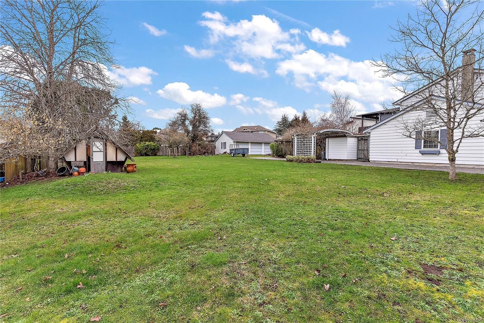 1804 Feltham Rd, Saanich, BC