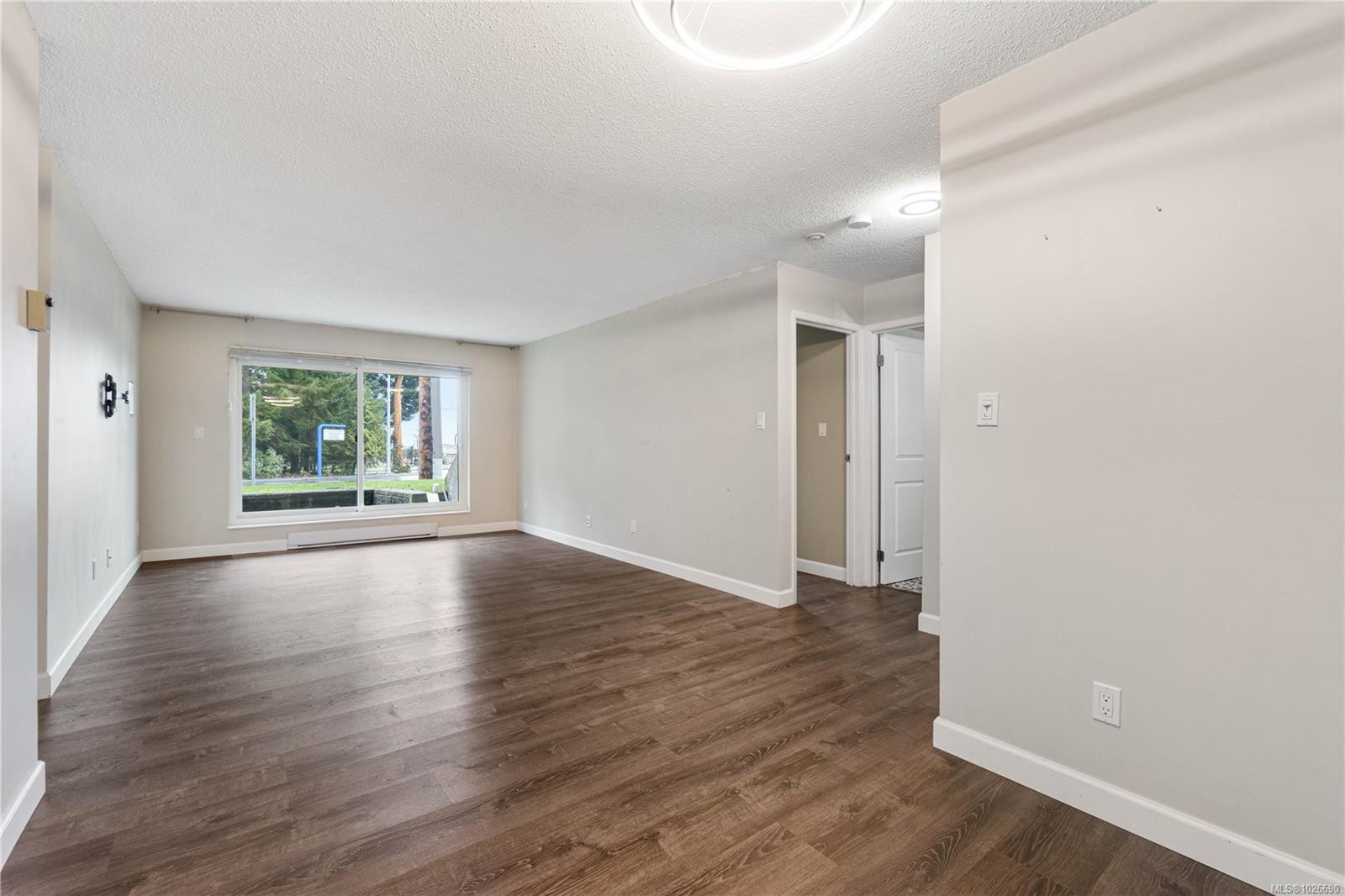 130-6711 Dover Rd, Nanaimo, BC - Indoor