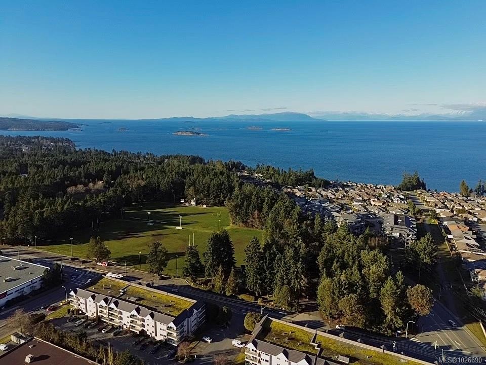 130-6711 Dover Rd, Nanaimo, BC - Outdoor With View