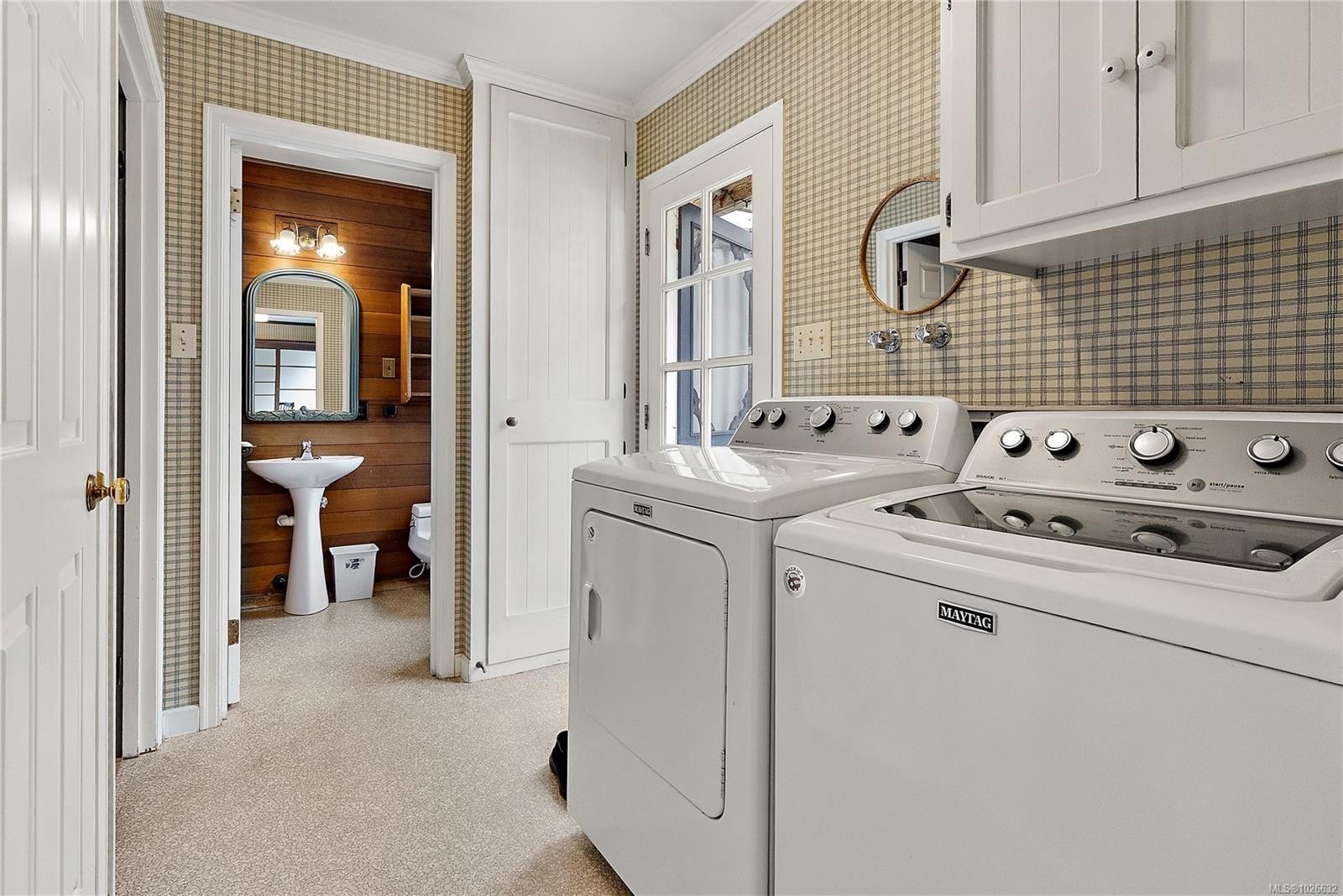 1806 Feltham Rd, Saanich, BC