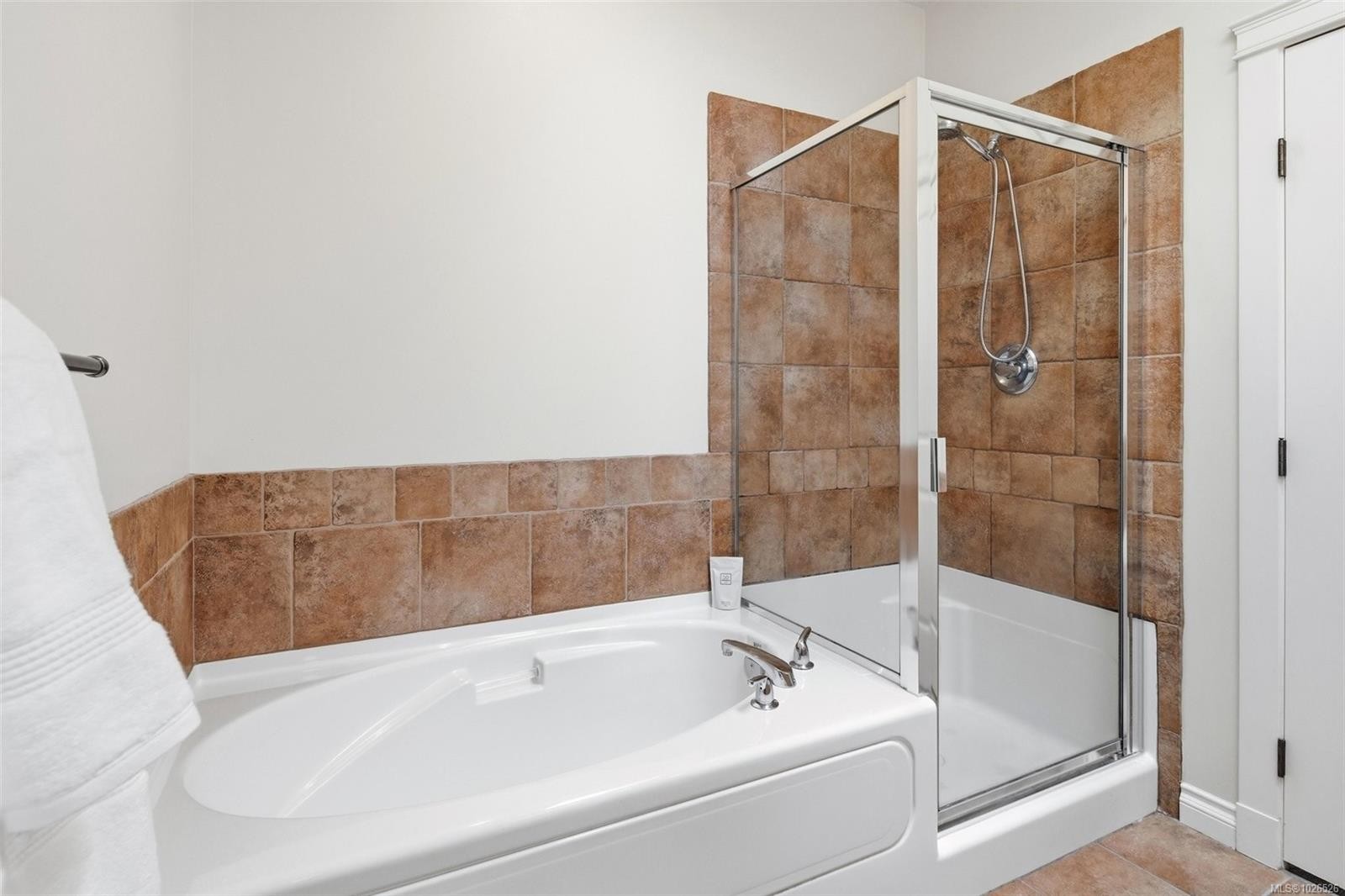 485 Outrigger Loop, Colwood, BC