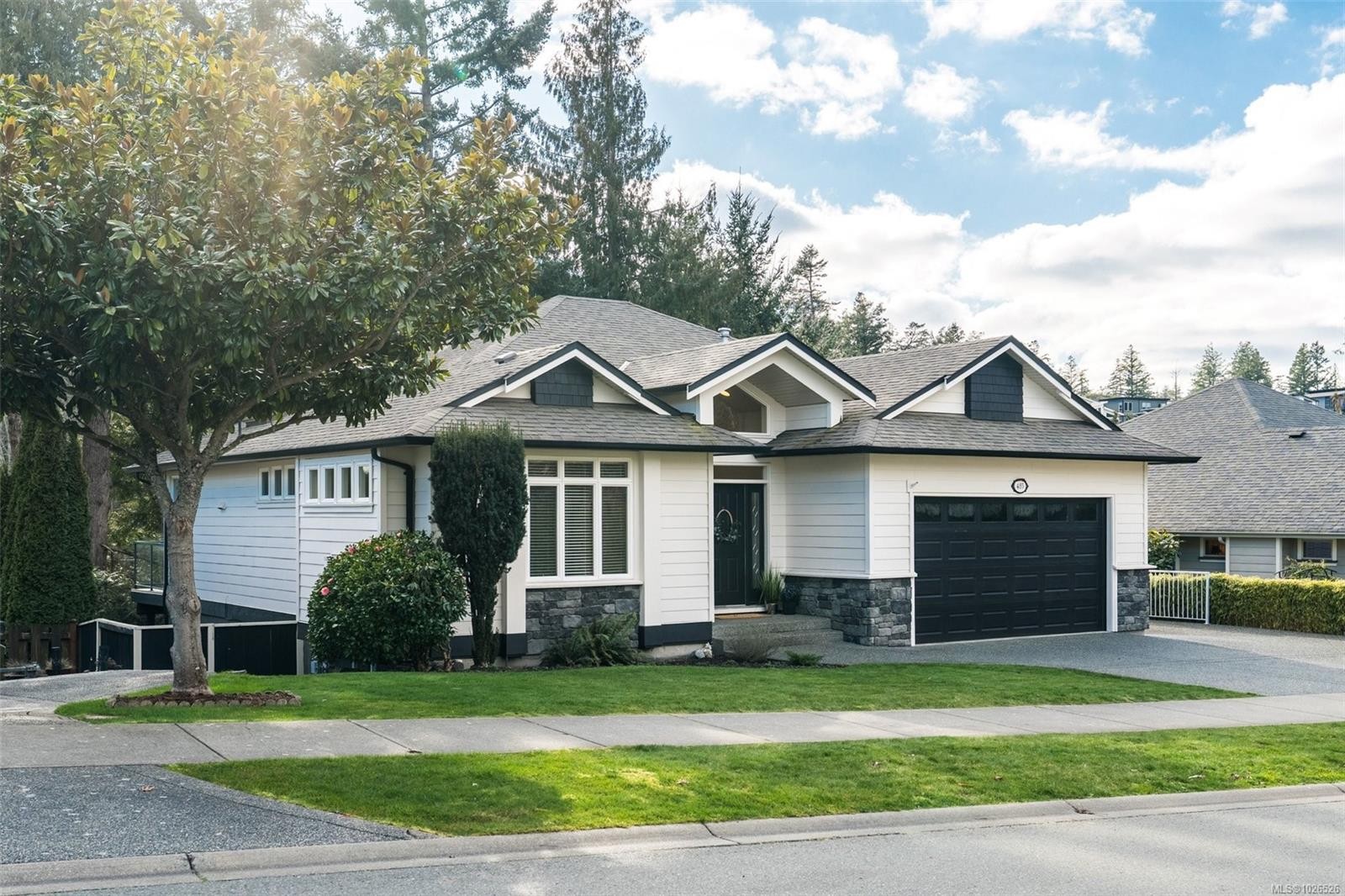 485 Outrigger Loop, Colwood, BC