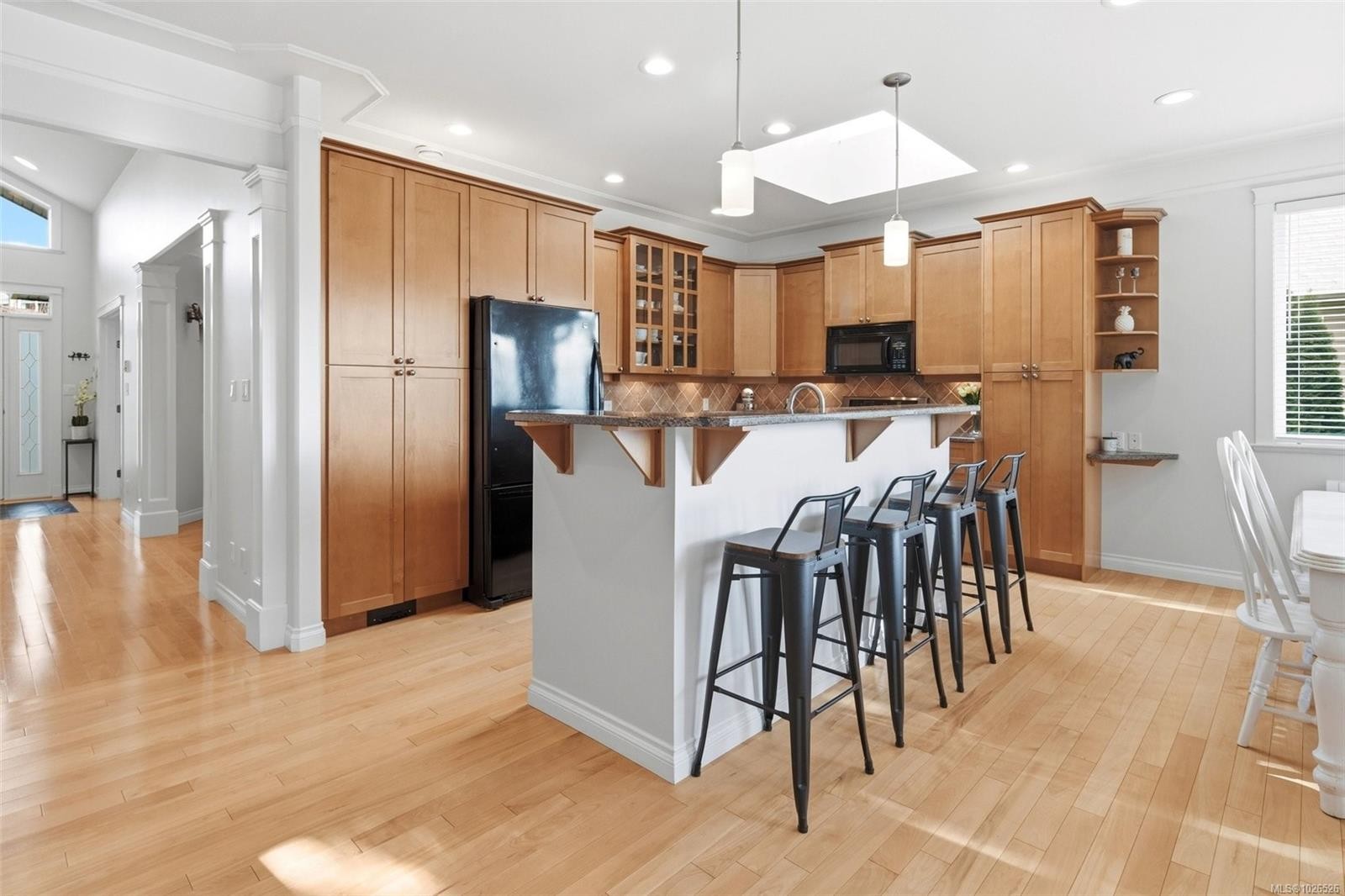 485 Outrigger Loop, Colwood, BC