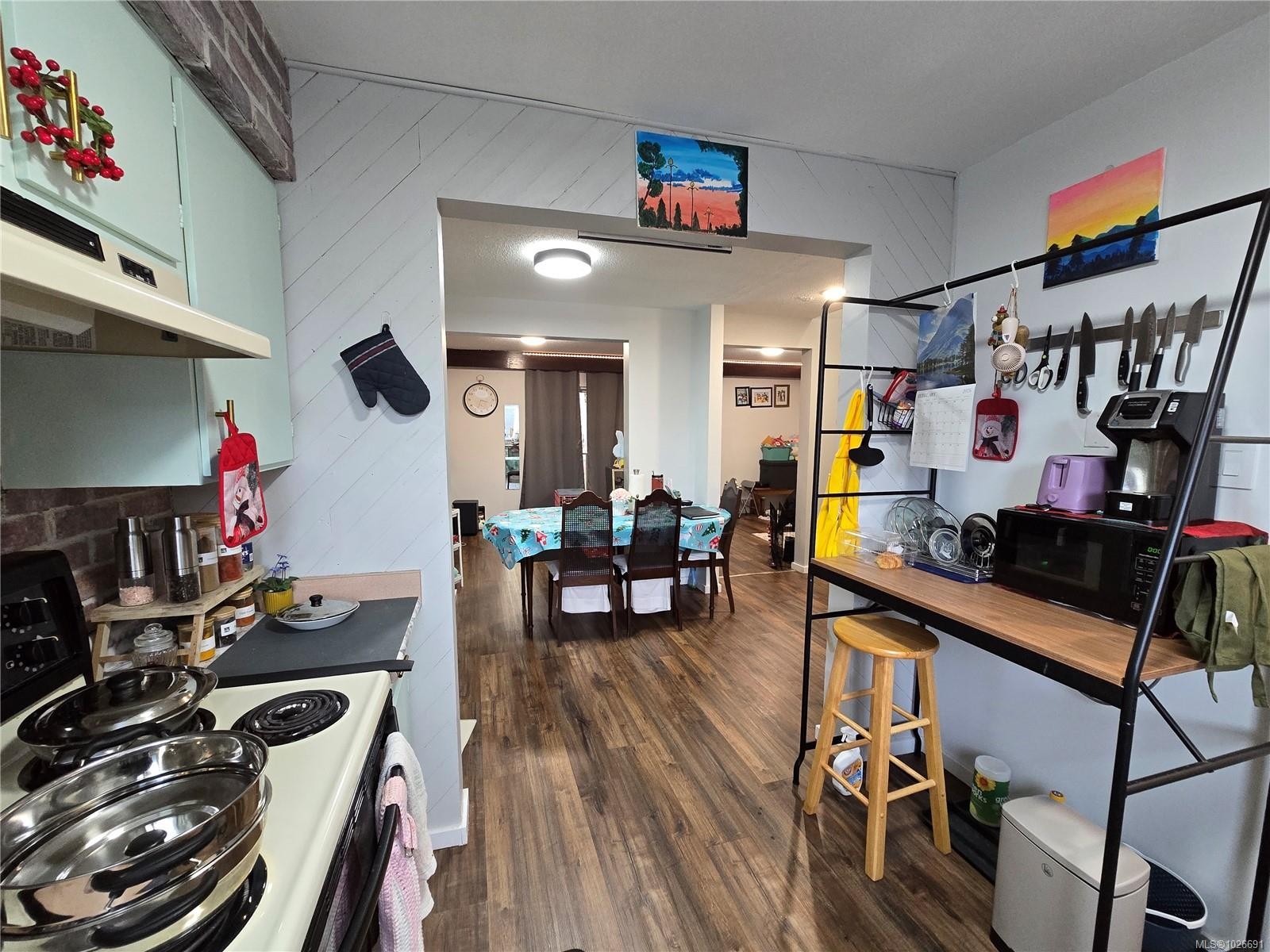 7312 Pine Dr, Port Hardy, BC