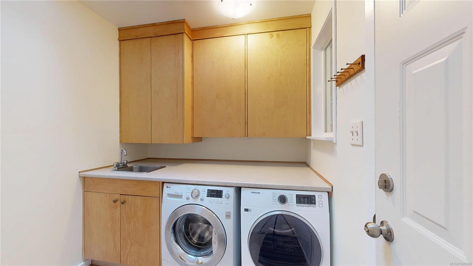 2907 Bevmaril Cres, Gabriola Island, BC