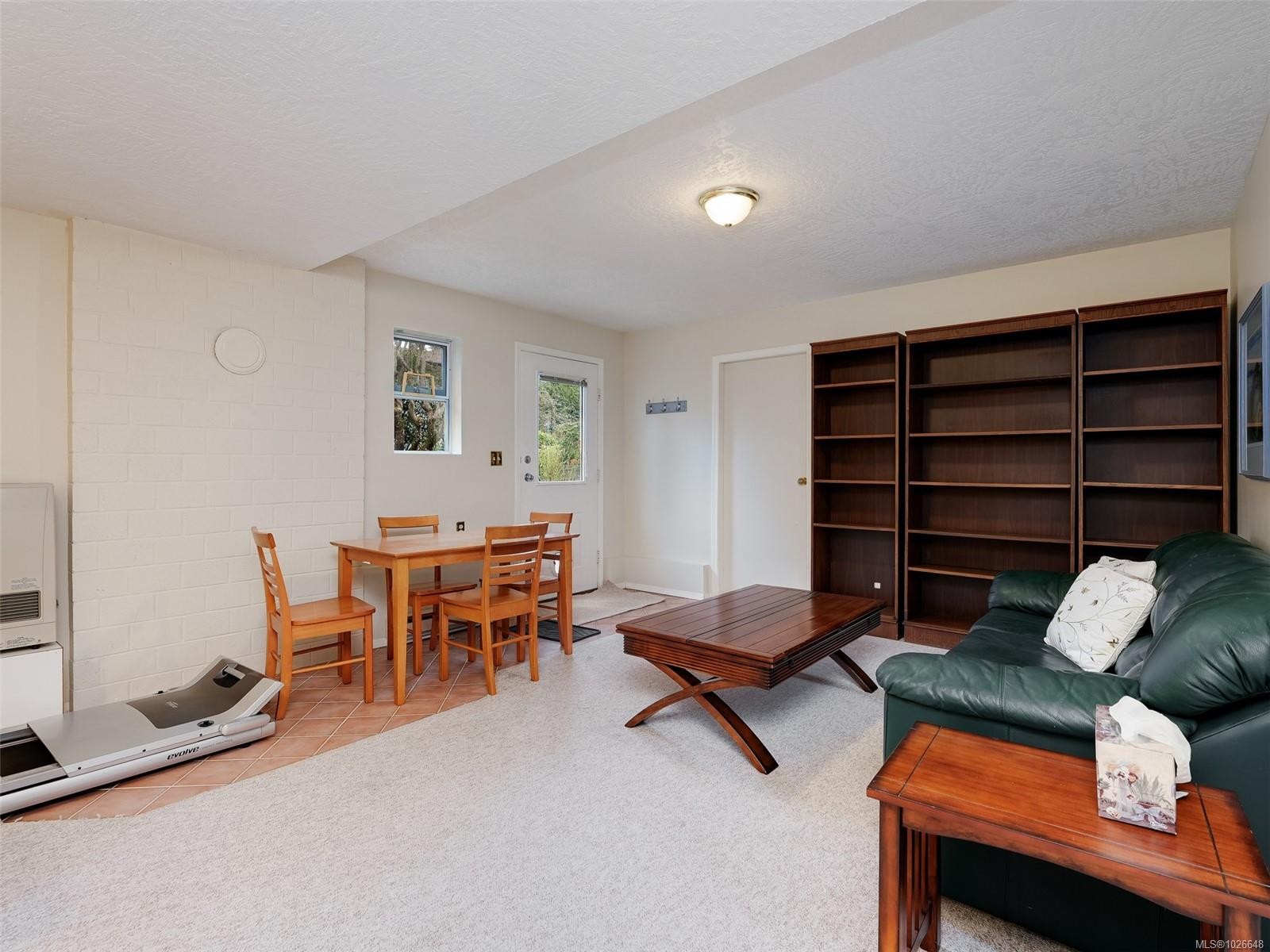 4010 Hollyridge Pl, Saanich, BC