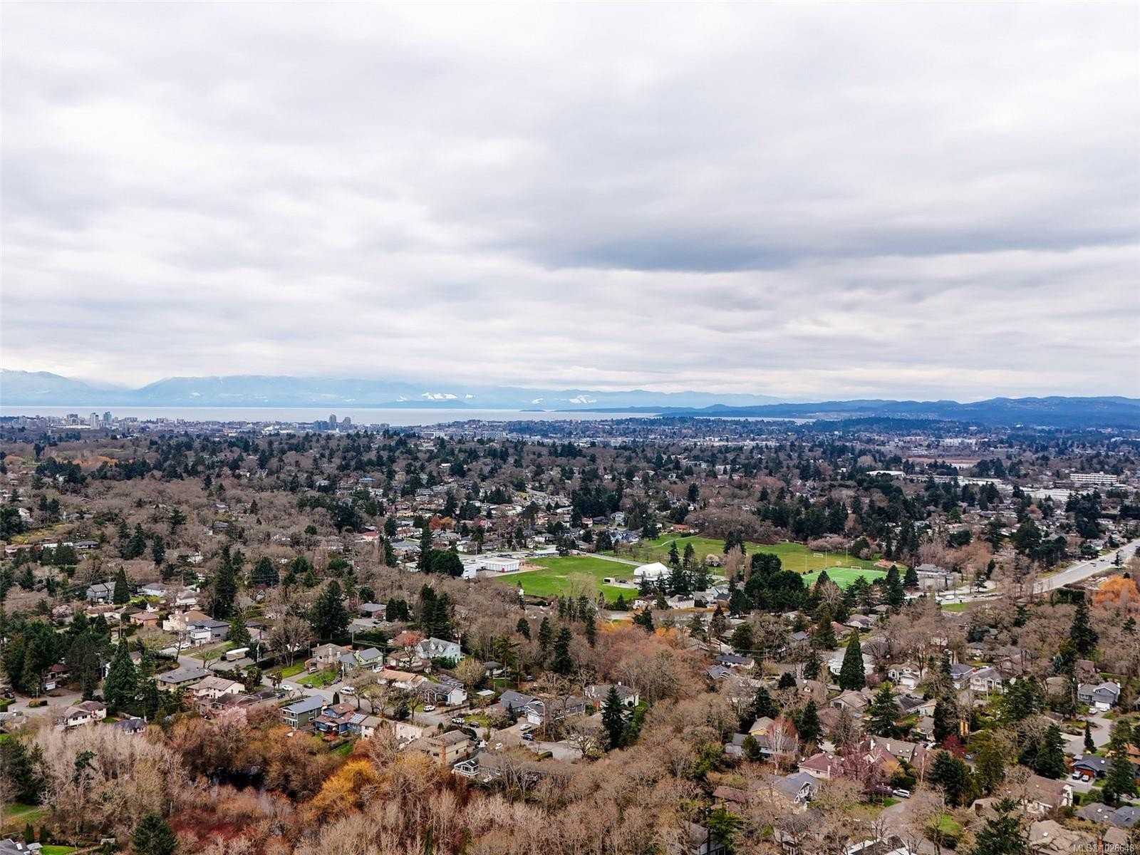 4010 Hollyridge Pl, Saanich, BC