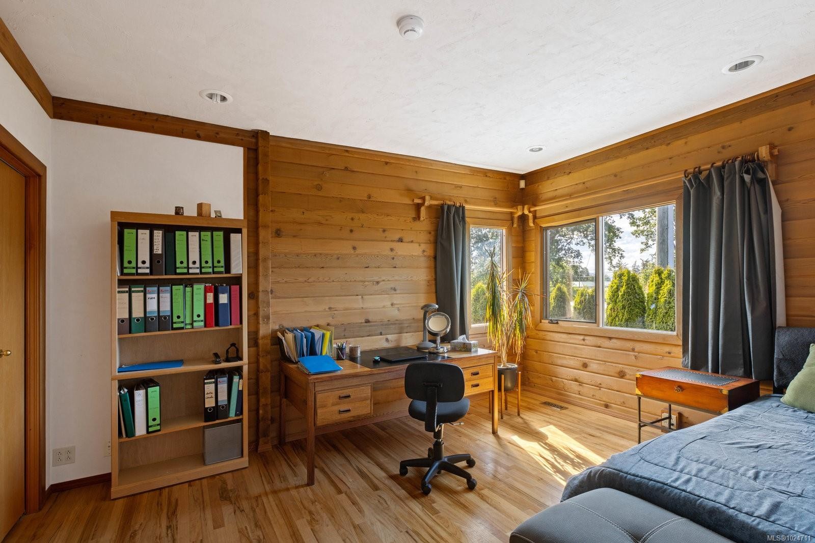 9775 West Saanich Rd, North Saanich, BC