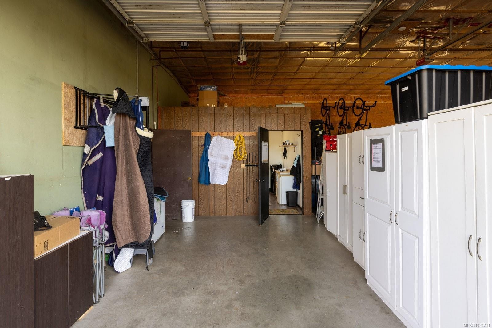 9775 West Saanich Rd, North Saanich, BC