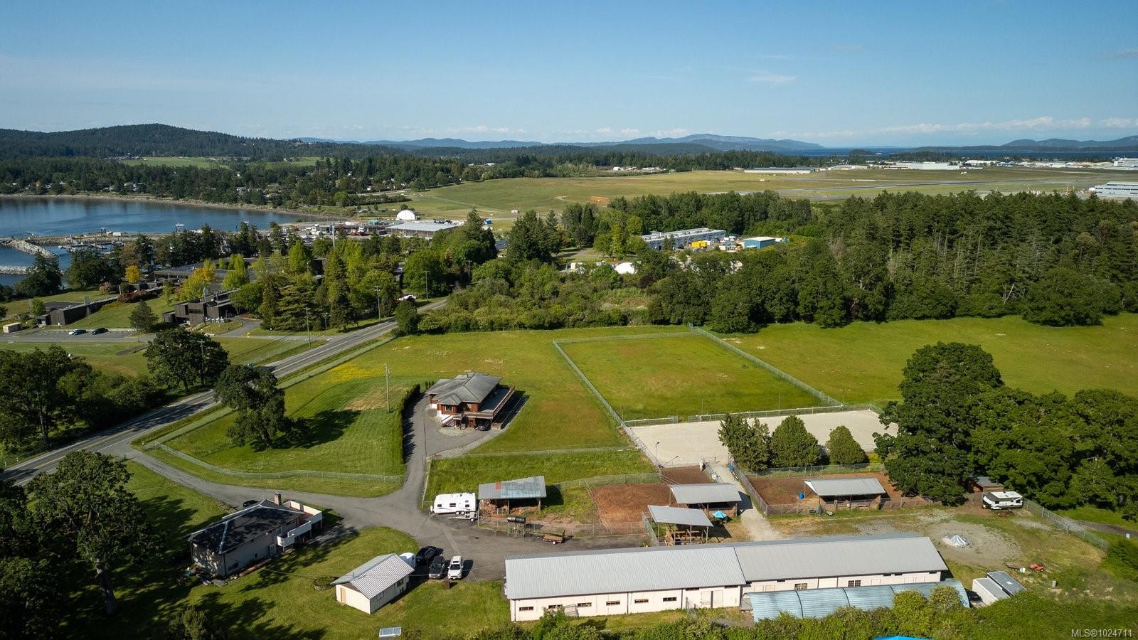 9775 West Saanich Rd, North Saanich, BC