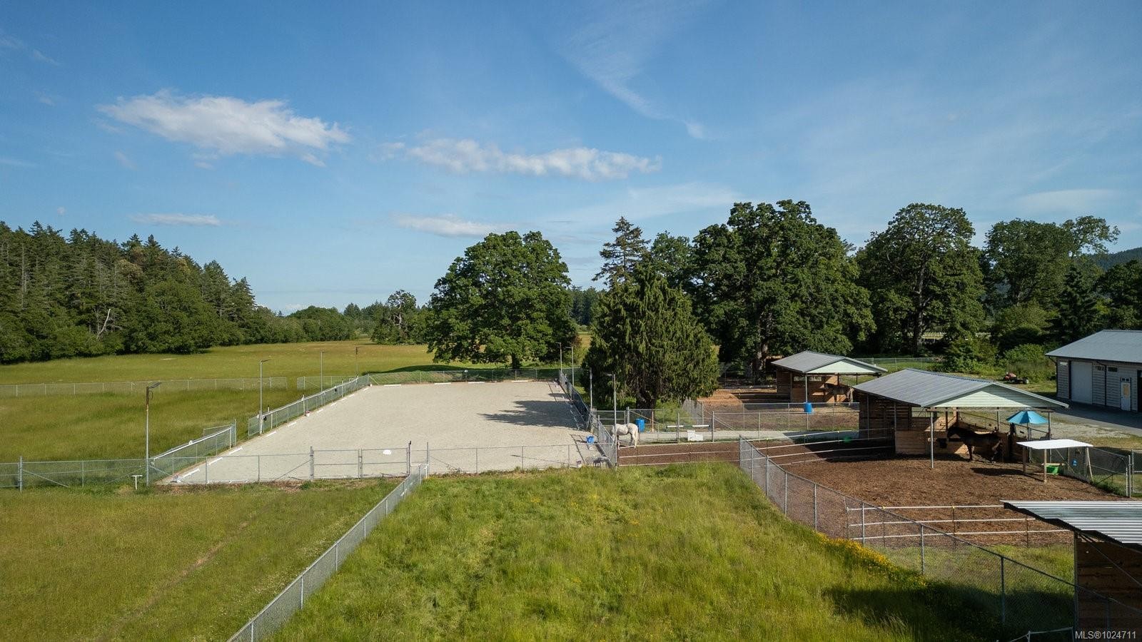 9775 West Saanich Rd, North Saanich, BC