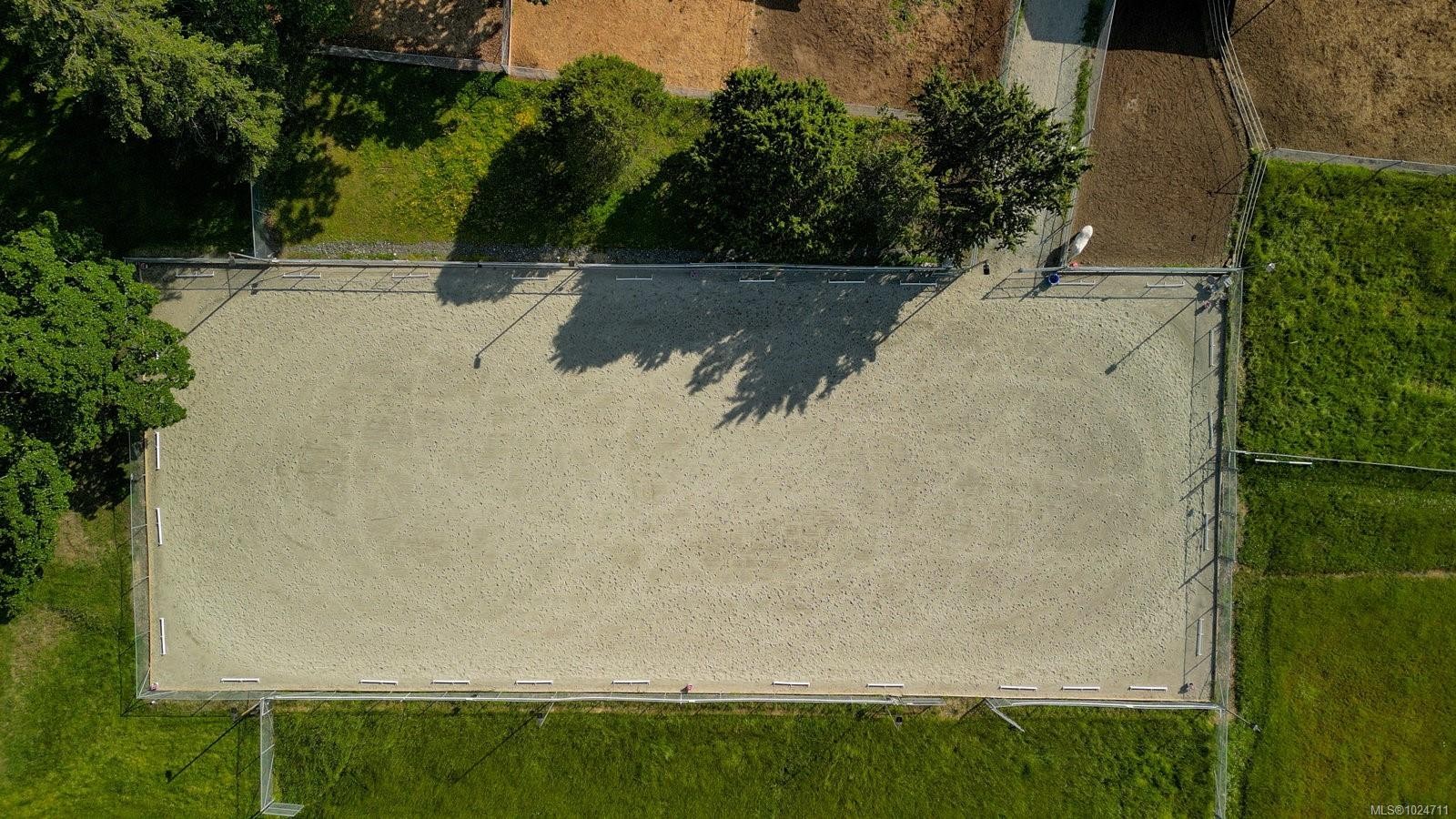 9775 West Saanich Rd, North Saanich, BC