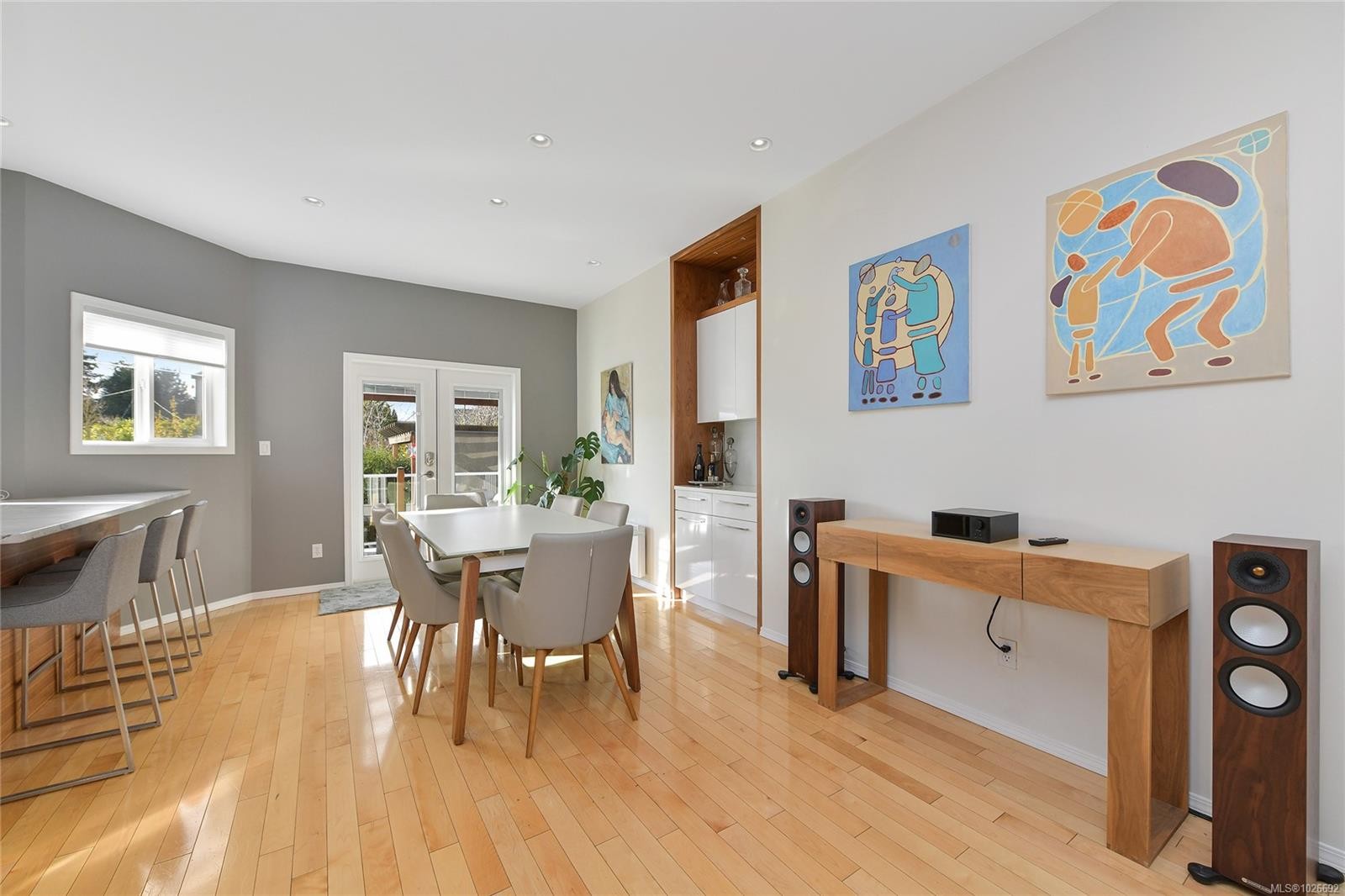 486 Foster St, Esquimalt, BC