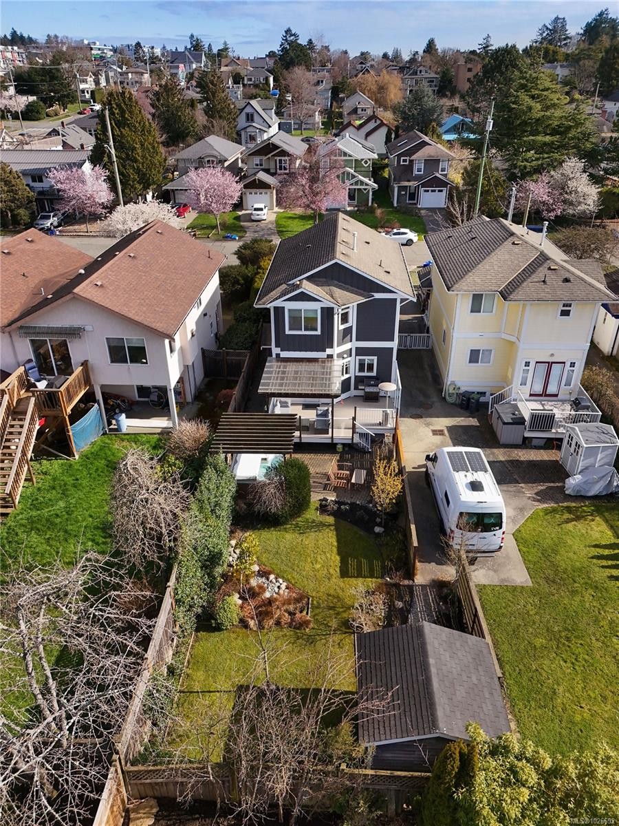 486 Foster St, Esquimalt, BC