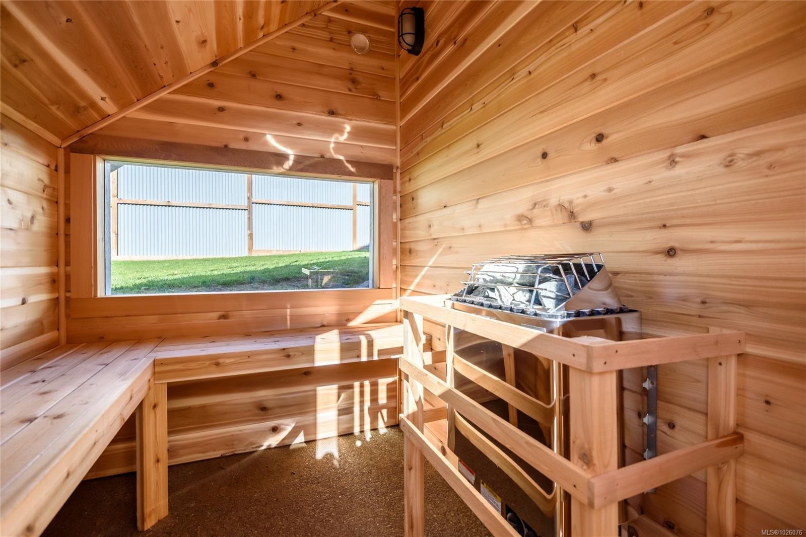 2224 Valley View Dr, Courtenay, BC