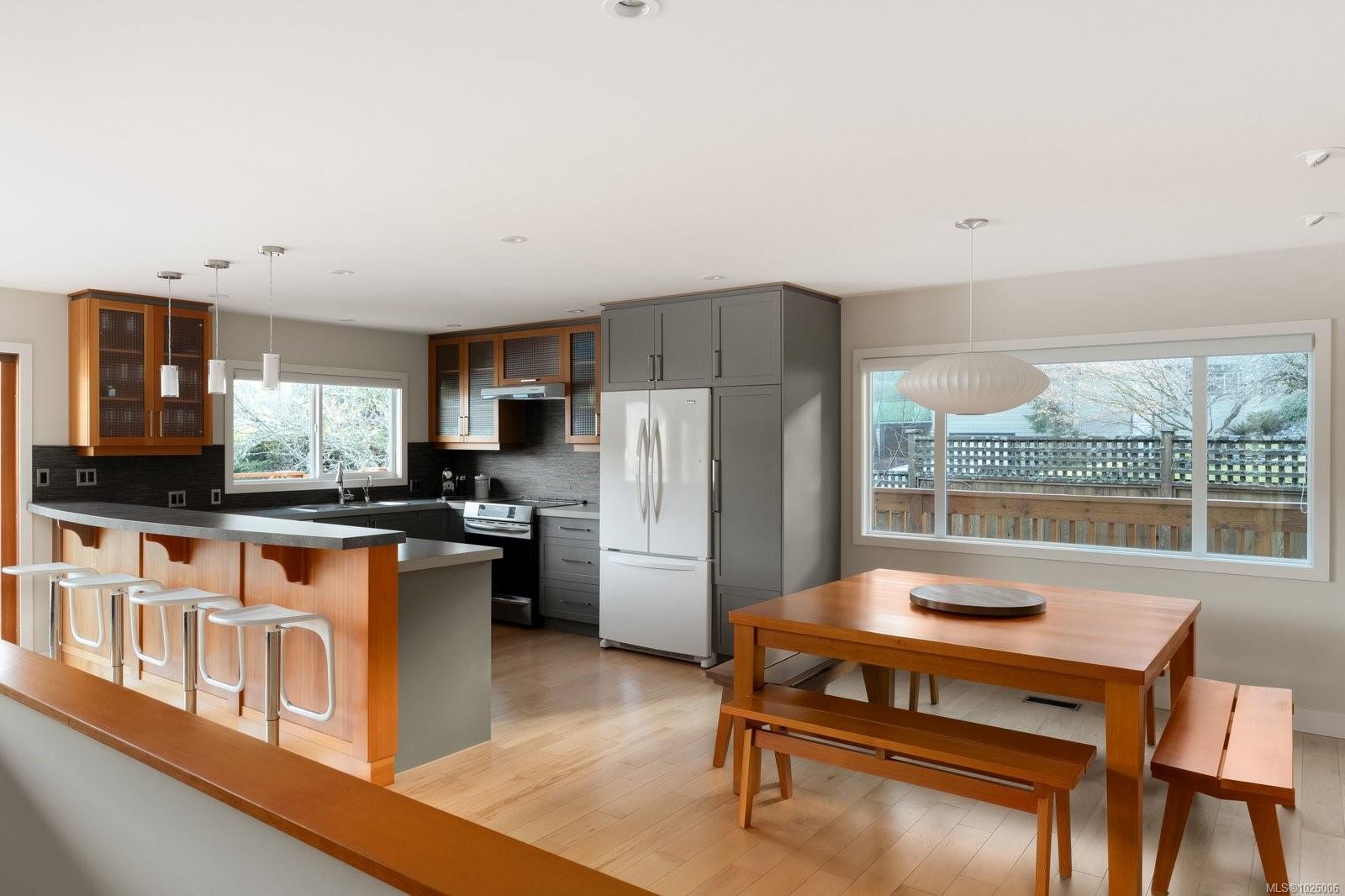 1655 West Shawnigan Lake Rd, Shawnigan Lake, BC