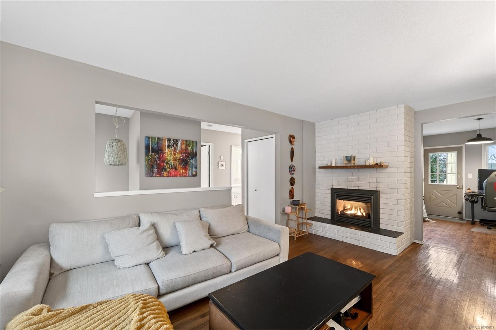 3905 Grange Rd, Saanich, BC