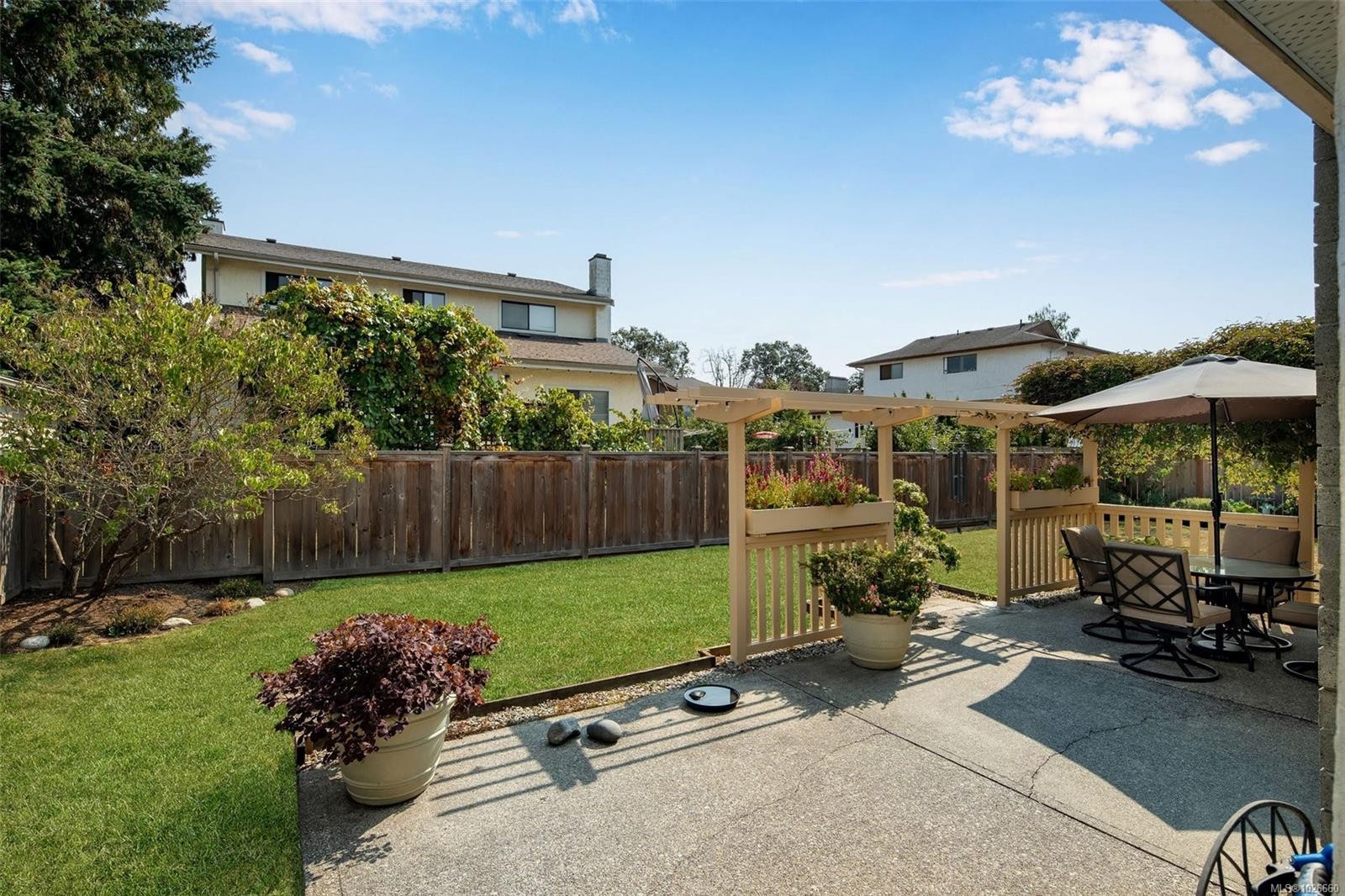 4059 Cavallin Crt, Saanich, BC