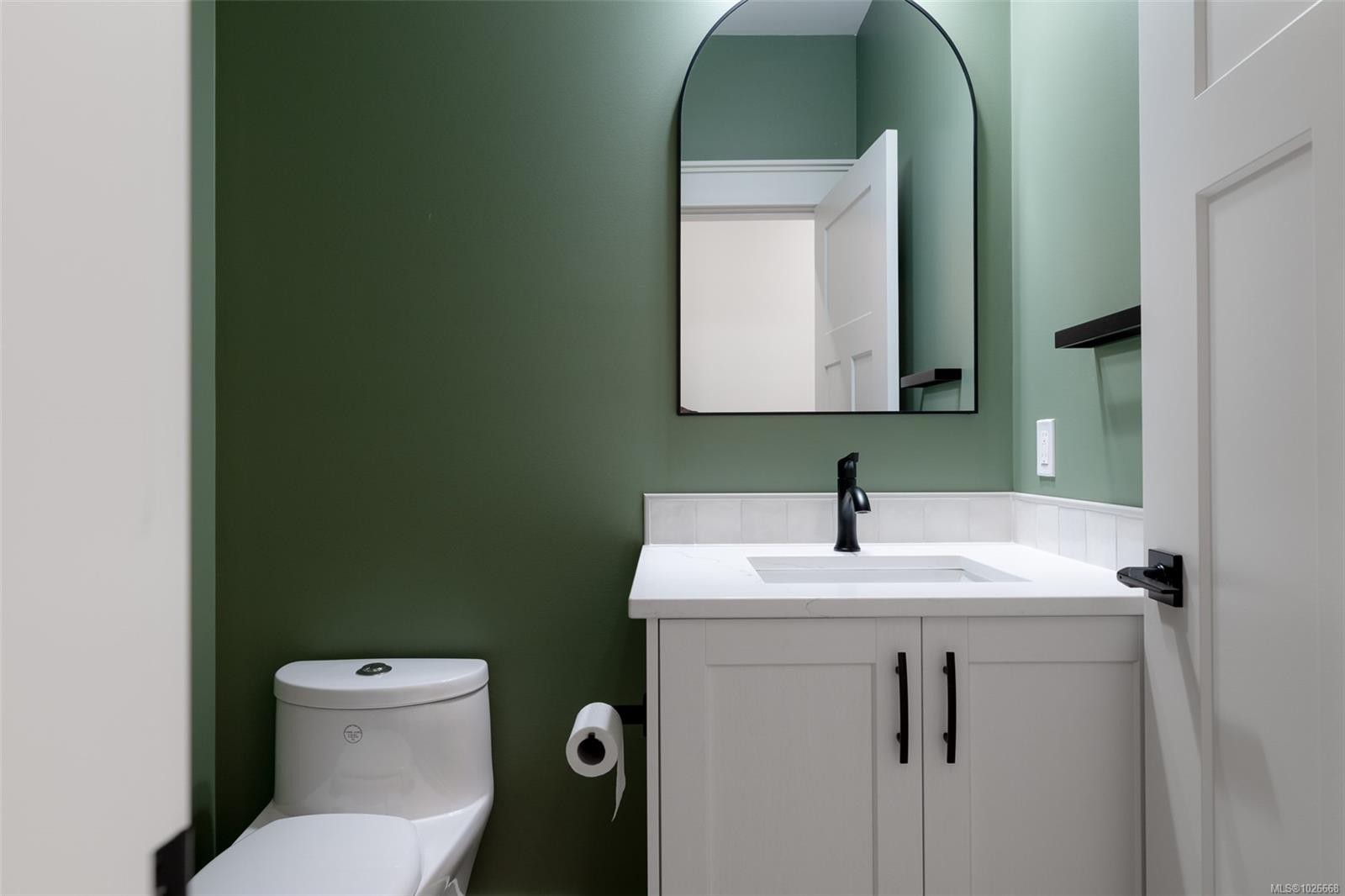 6537 Fayette Rd, Port Alberni, BC