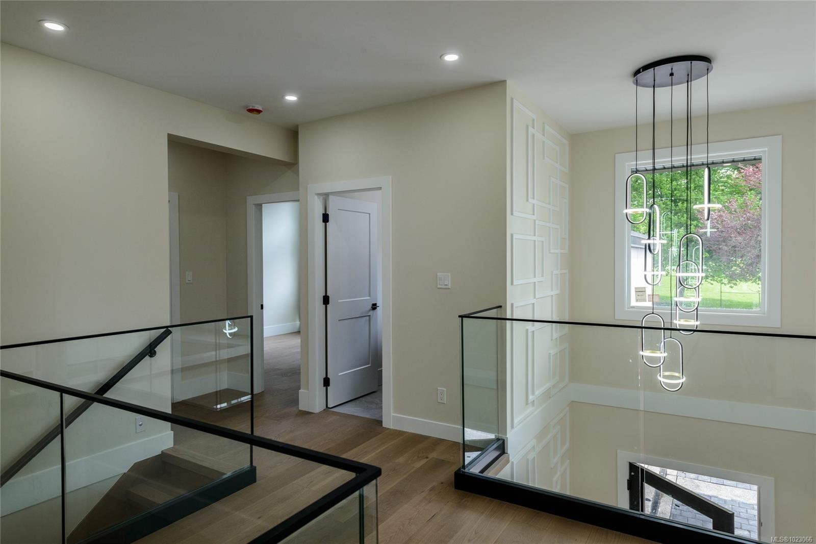 1246 Reynolds Rd, Saanich, BC