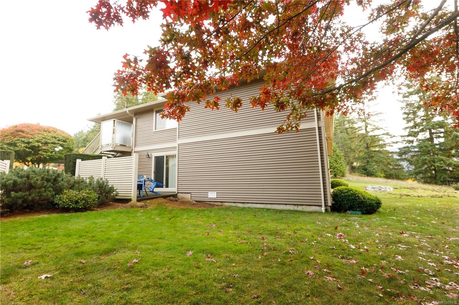 202-4460 Hedgestone Pl, Nanaimo, BC