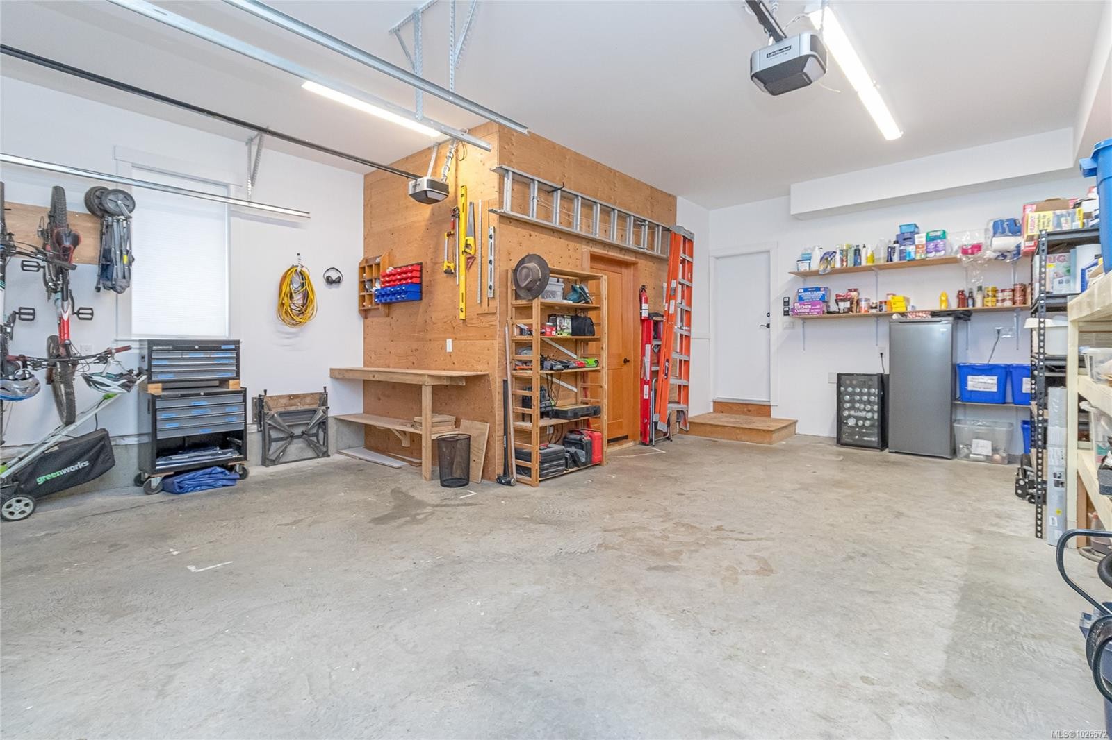 5966 Tower Pl, Duncan, BC