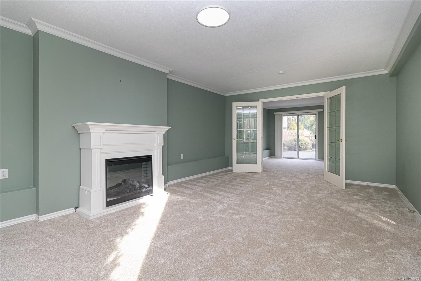 2320 Hazelton Pl, Saanich, BC