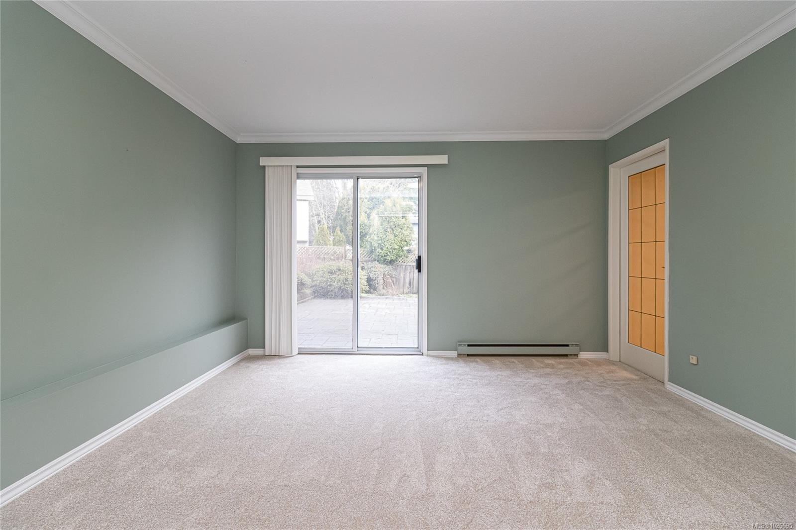 2320 Hazelton Pl, Saanich, BC