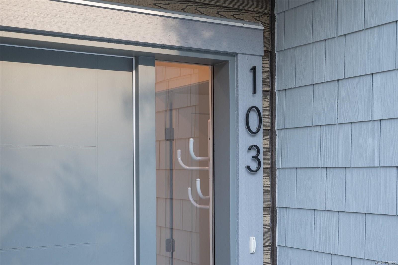 103-5594 Linley Valley Dr, Nanaimo, BC