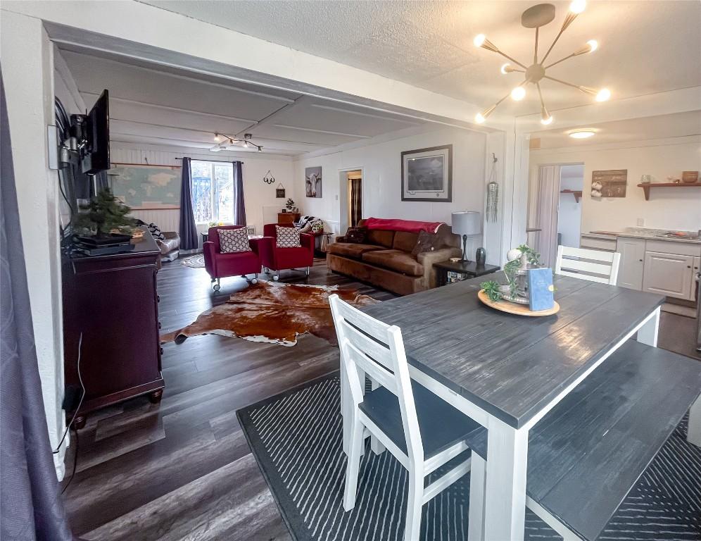 5844 Highway 33, Beaverdell, BC - Indoor