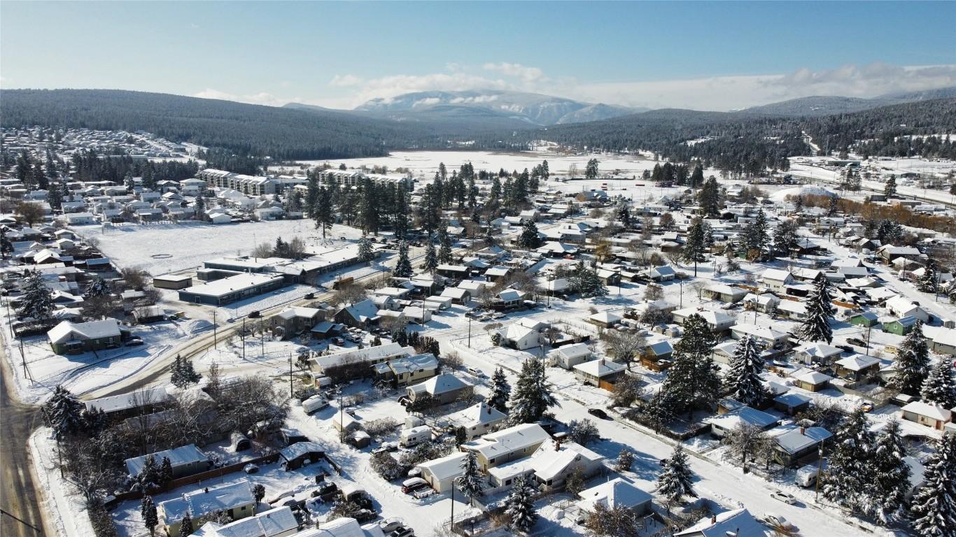 320 2Nd Avenue, Cranbrook, BC - Outdoor With View