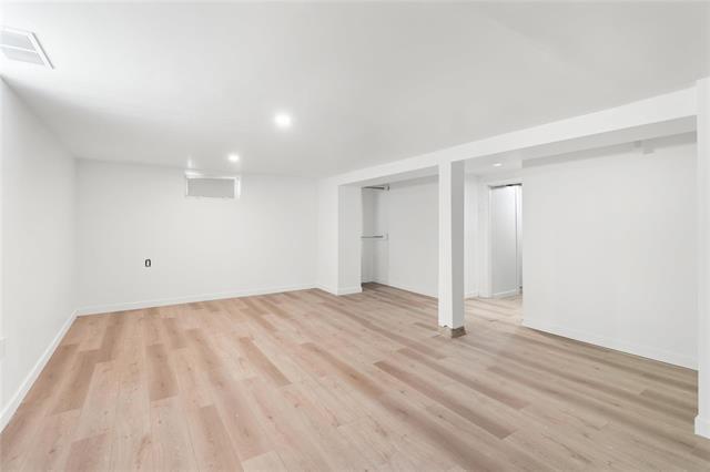 297 Matheson Ave, Winnipeg, MB