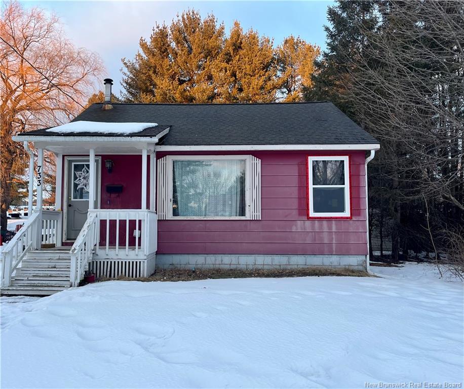 733 Maclaren Ave, Devon, NB