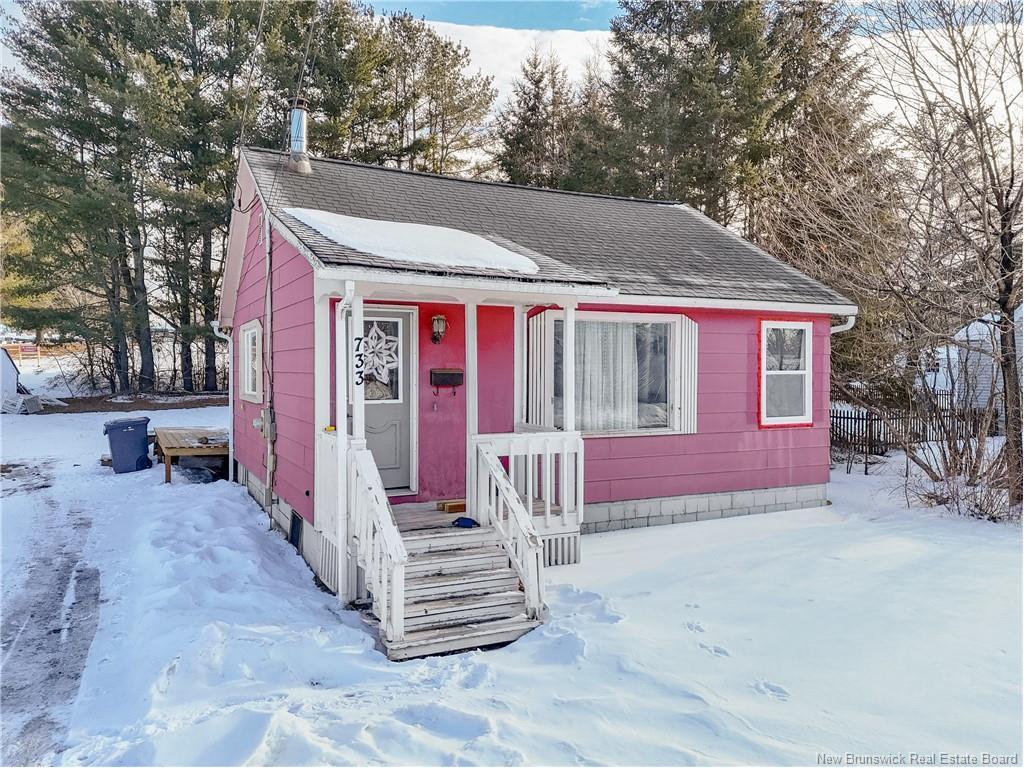 733 Maclaren Ave, Devon, NB