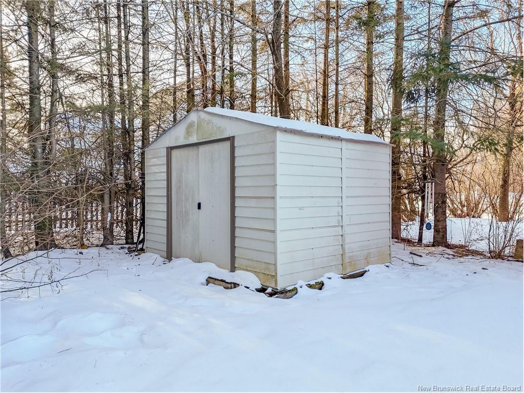 733 Maclaren Ave, Devon, NB