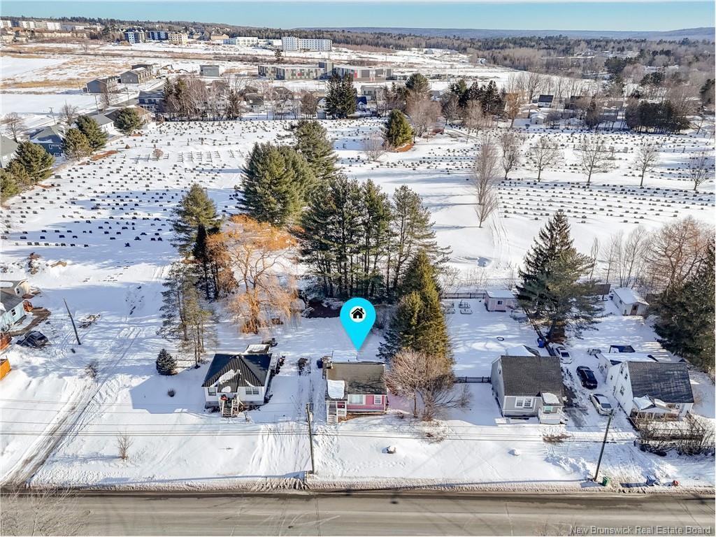 733 Maclaren Ave, Devon, NB