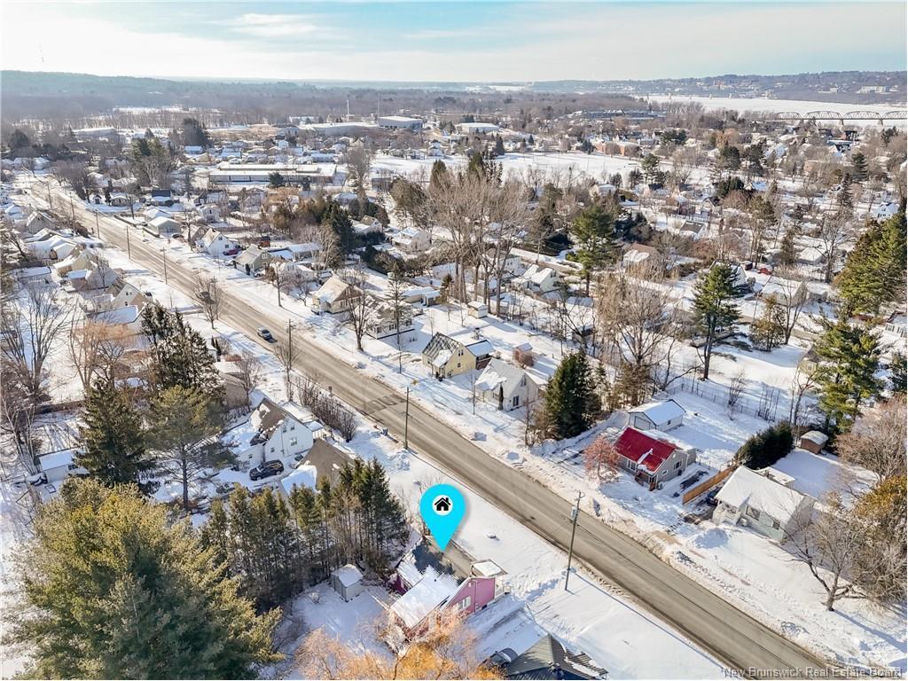 733 Maclaren Ave, Devon, NB