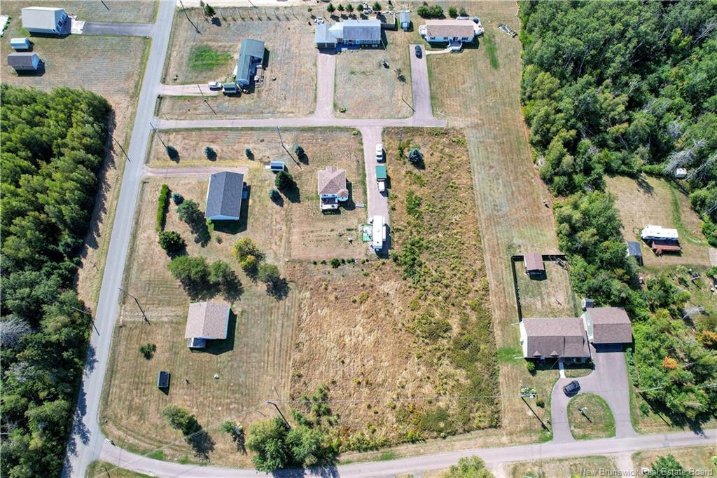 16 Cyril Lane, Trois Ruisseaux, NB