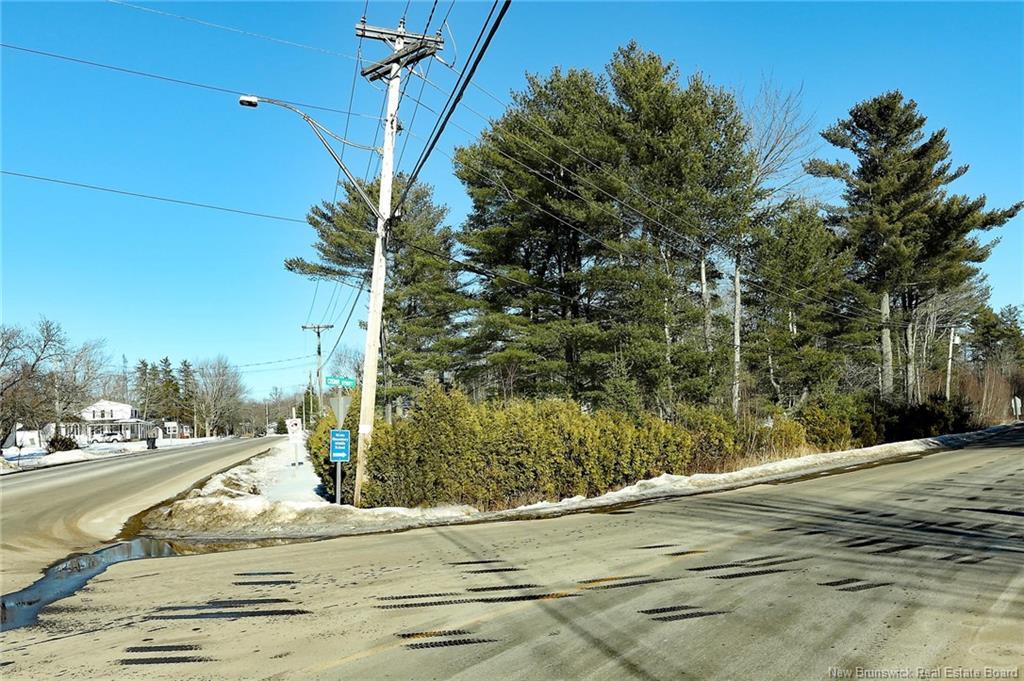 34 Post Rd, Minto, NB