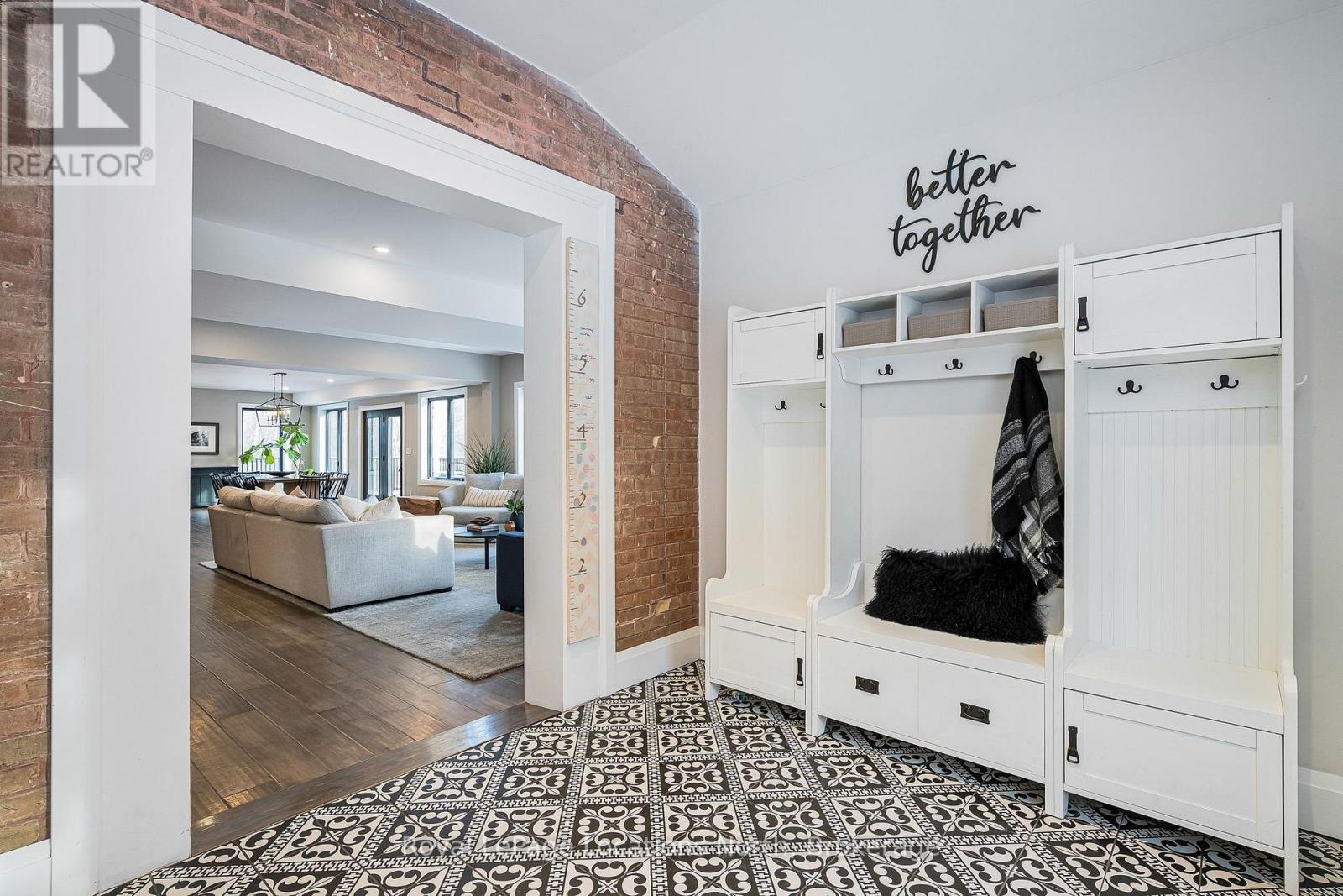 3 Holly Court, Collingwood, ON - Indoor Photo Showing Other Room