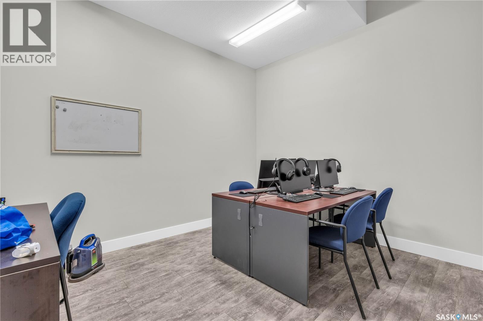 208 419 Willowgrove Square, Saskatoon, SK