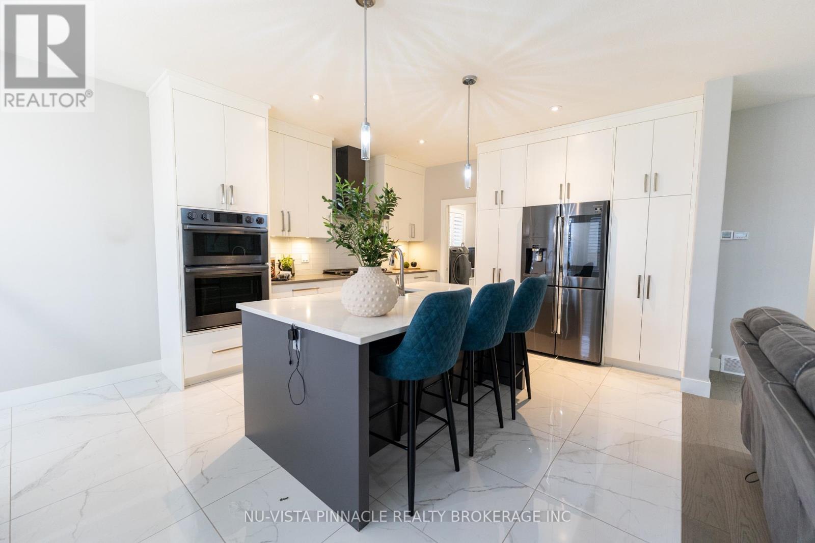 3354 Mersea Street, London South (South V), ON - Indoor Photo Showing Other Room