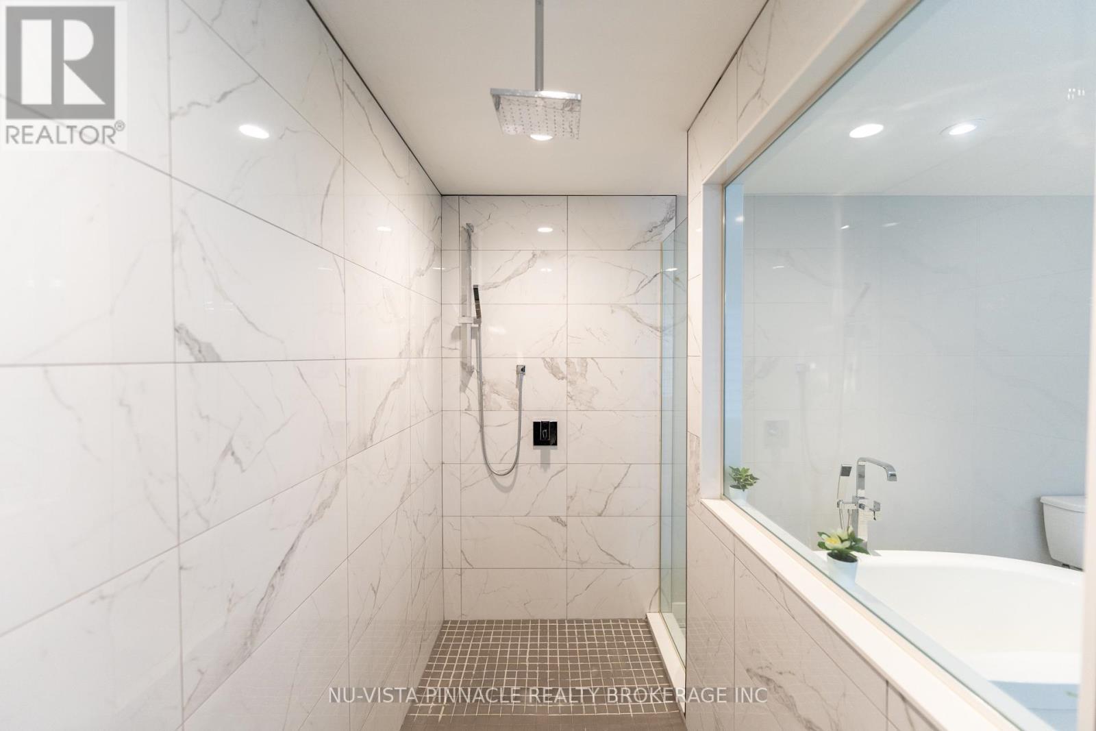 3354 Mersea Street, London South (South V), ON - Indoor Photo Showing Bathroom